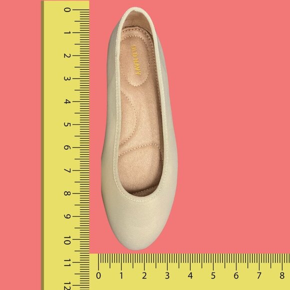 ✨Soft Gold Ballet Flats by Old Navy – Size 9 | Comfy Everyday Essential✨ - Picture 6 of 8